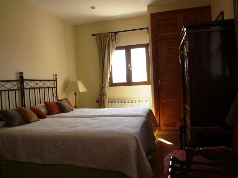 Residencia Real Del Castillo De Curiel Curiel de Duero Luaran gambar